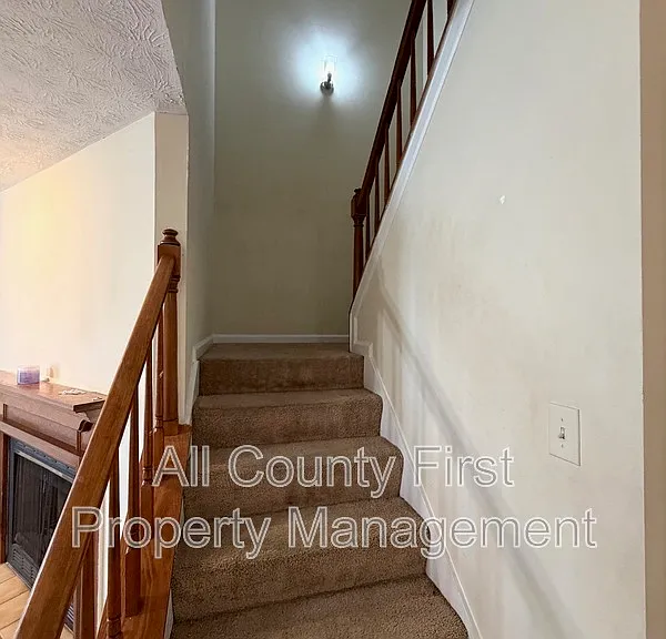 1183 Red Oak Cv — Photo 11