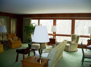 5937 Riverside Dr, Powell, OH 43065