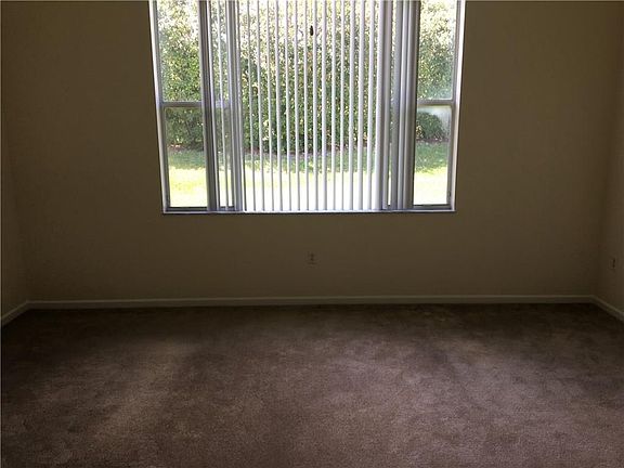 5th image of 2009 Plainfield Dr SW
