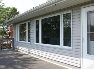 1016 Sunrise Ct, Onalaska, WI 54650