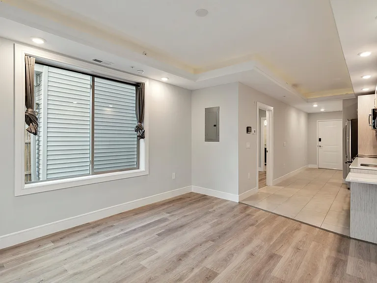 1222 N Marshall St #102A — Photo 9