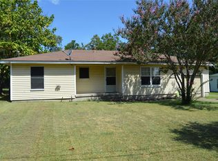 1613 Harrisee St, Terrell, TX 75160