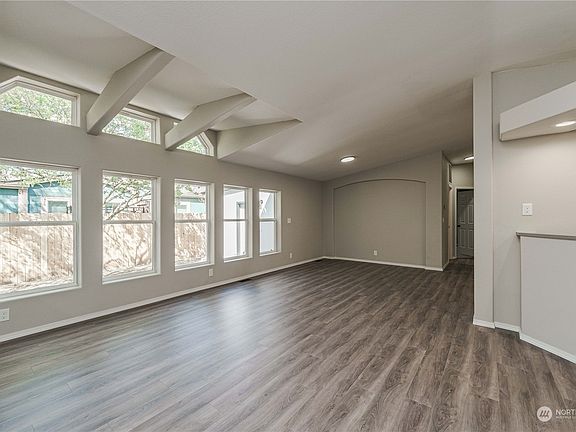 5th image of 14813 NE 70th Street