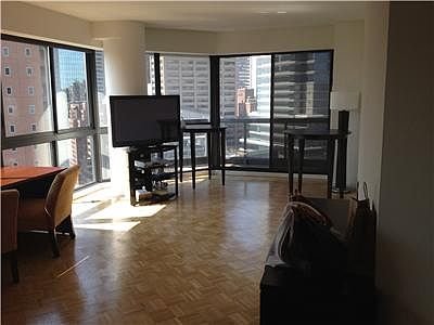 4th image of 200 E 61st Street 20a #20A