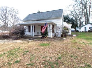 3929 Ebert Rd, Winston Salem, NC 27127