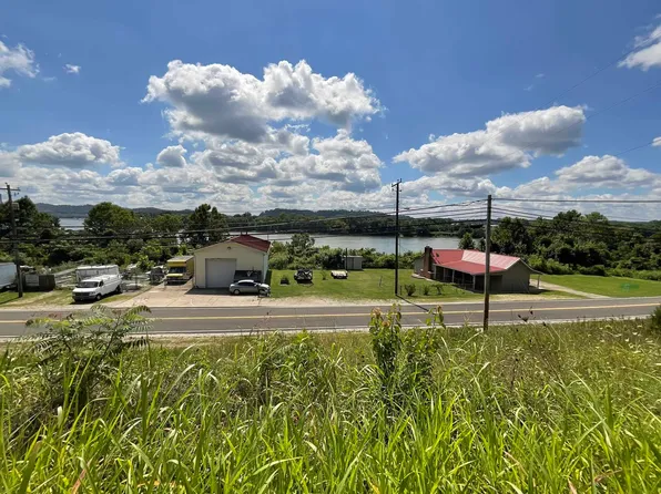 764 County Road 3, Chesapeake, OH 45619