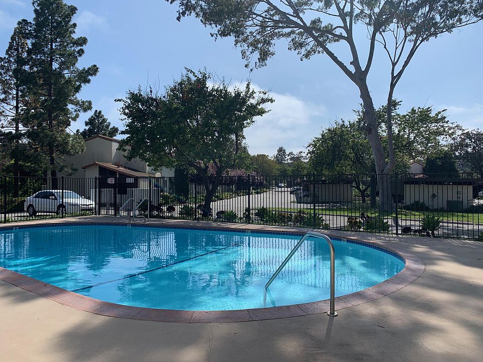 1st image of 954 Miramonte Dr APT 1