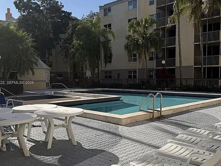 8225 Lake Dr #107 — Photo 9