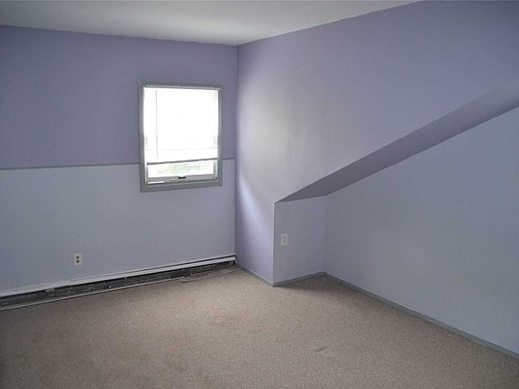2nd image of 2494 Parkview Pl Floor 2