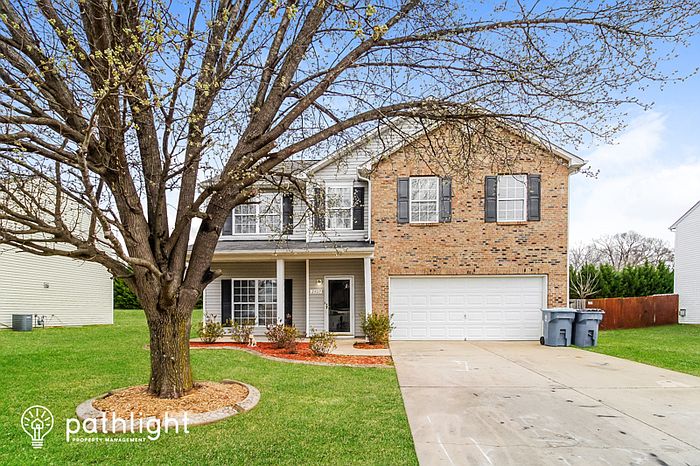 1st image of 2407 Lannigan Dr