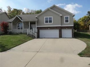 5918 N Mayview Ave, Kansas City, MO 64151