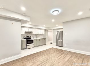 35 Mackinac Cres #3, Toronto, ON M1J1P8