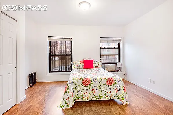 Rented by Compass | media 7