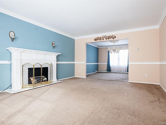 3rd image of 125 Northgate Circle