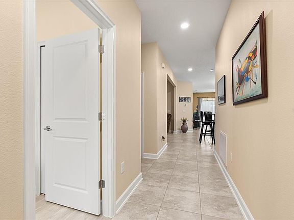 5th image of 3538 FAIRWATERS COURT #B