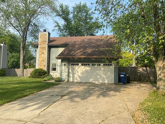 1st image of 14533 S Pebble Creek Dr