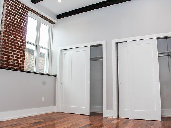 4th image of 1025 E Montgomery Ave #8