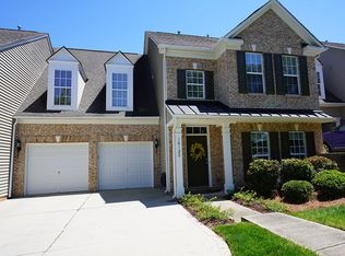 10120 Linksland Dr, Huntersville, NC 28078