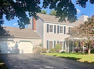 49 Rose Ct, Freehold, NJ 07728