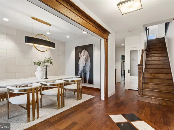 761 10th St SE, Washington, DC 20003