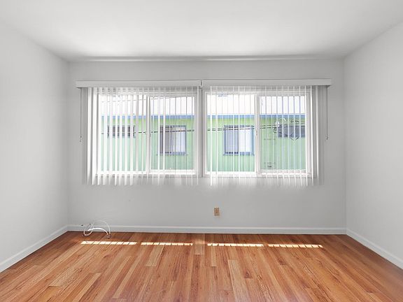 4th image of 3653 Overland Ave APT 6