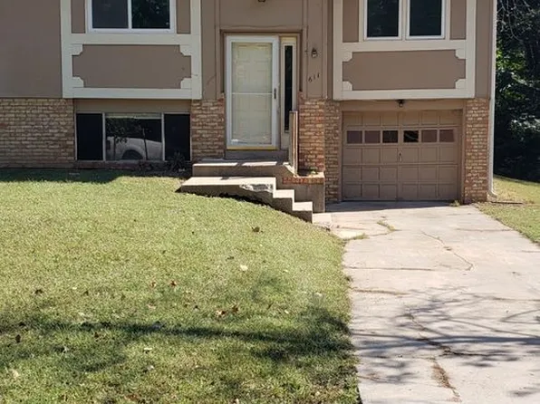 611 S 75th St, Kansas City, KS 66111