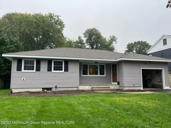 94 Bridgewaters Drive, Oceanport, NJ 07757