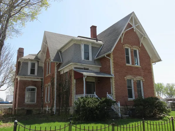 309 N Main St, Maquoketa, IA 52060