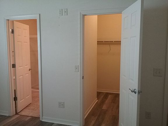 5th image of 1373 Viola Ct