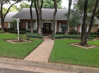 4904 Boulder Lake Rd, Fort Worth, TX 76103