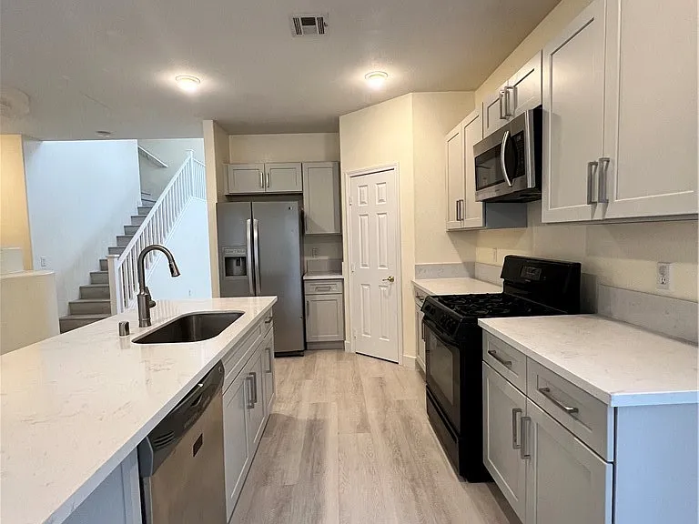 277 Lenape Heights Ave — Photo 2