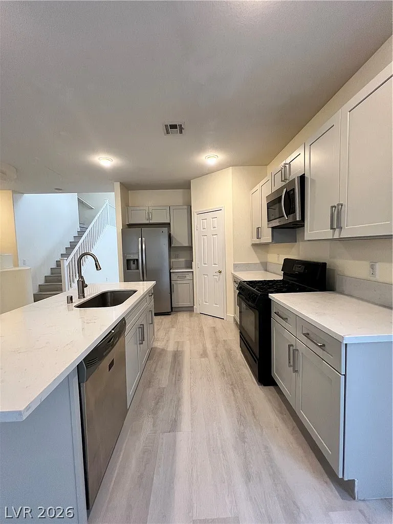 Building Photo - 277 Lenape Heights Ave