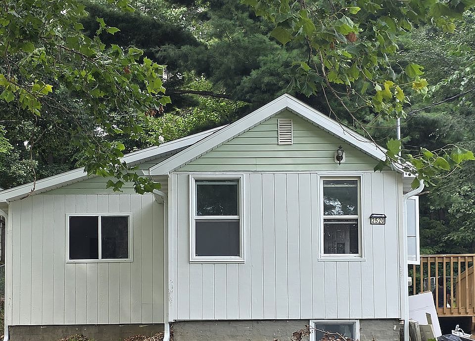 1st image of 2520 E 34th St