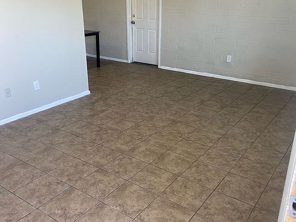 3rd image of 5930 W Keim Dr APT B