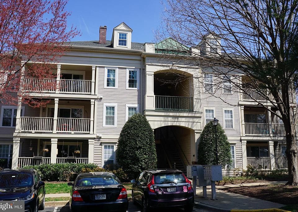 1st image of 15301 Diamond Cove Ter #8-G