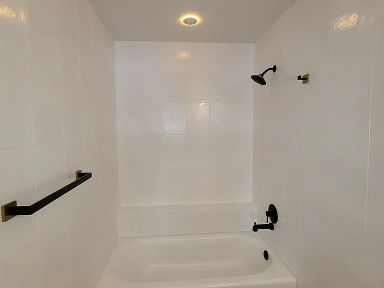 23092 Pilgrim Ave — Photo 20