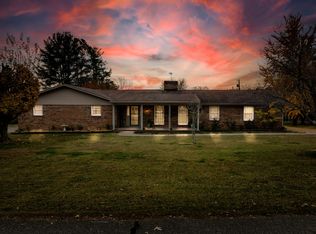 108 Sam Davis Dr, Springfield, TN 37172