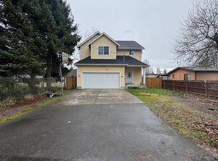 9405 17th Ave E, Tacoma, WA 98445