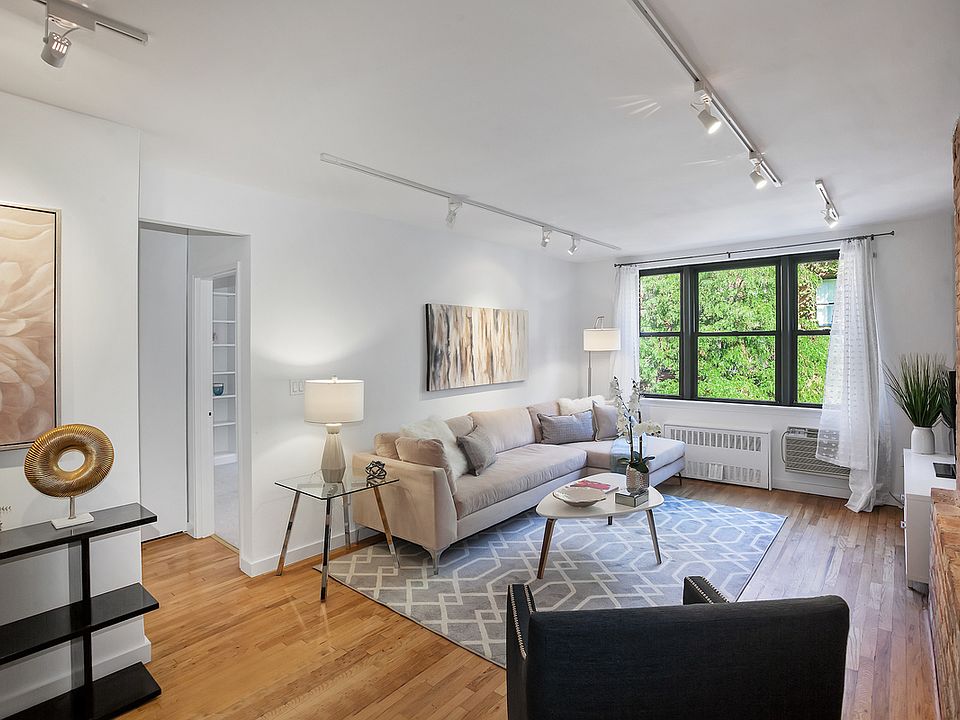 1st image of 250 W 15th St APT 2F