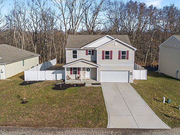 3rd image of 596 Waters Way