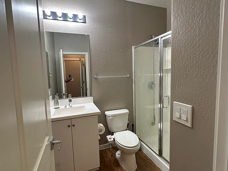 2354 E Hidalgo Ave — Photo 20
