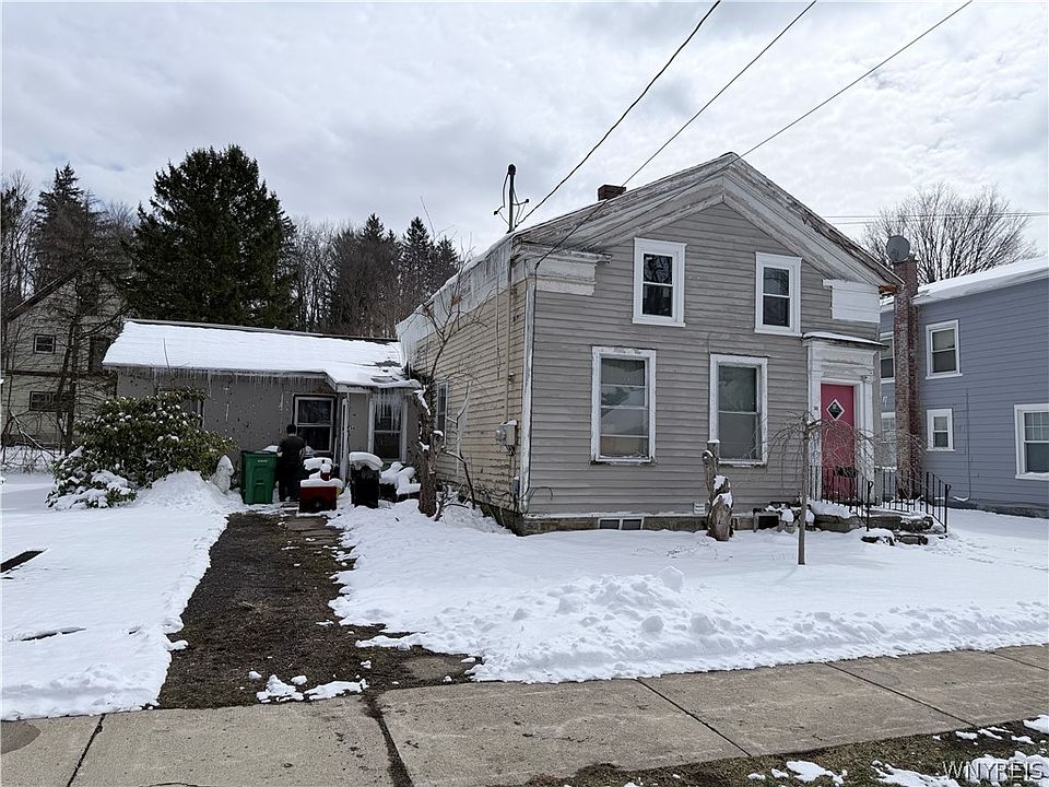 1st image of 36 Mill St