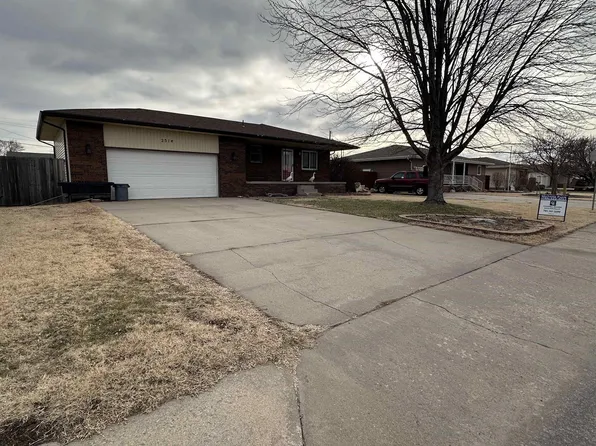 2514 Indian Trl, Hays, KS 67601
