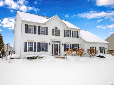 8585 The Mdws S, East Amherst, NY, 14051