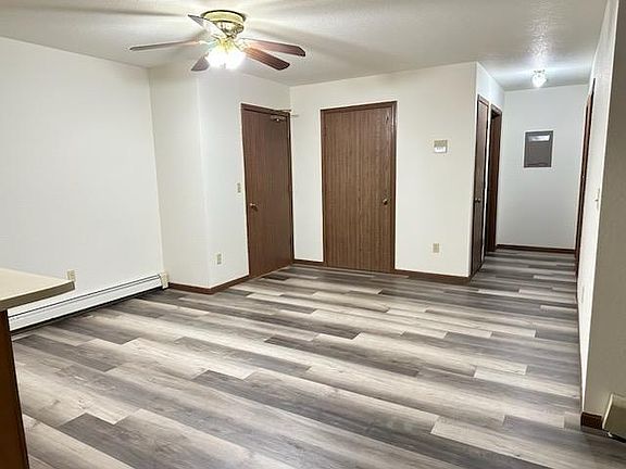 2nd image of 480 S Fairfield Ave APT 5