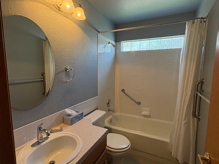 1113 Hawkeye St — Photo 6