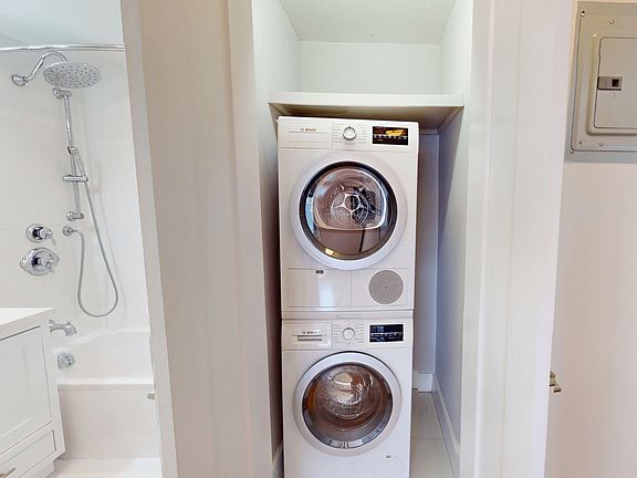5th image of 50 W 97th St #14KL