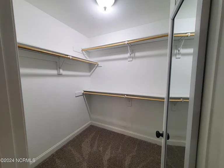 1208 Brighton Dr — Photo 9
