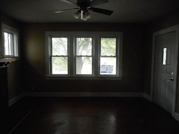 3rd image of 803 S Frederick St