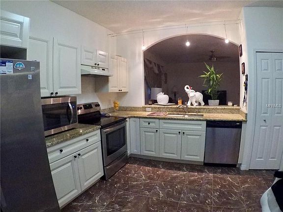 2nd image of 5409 Lindburg St